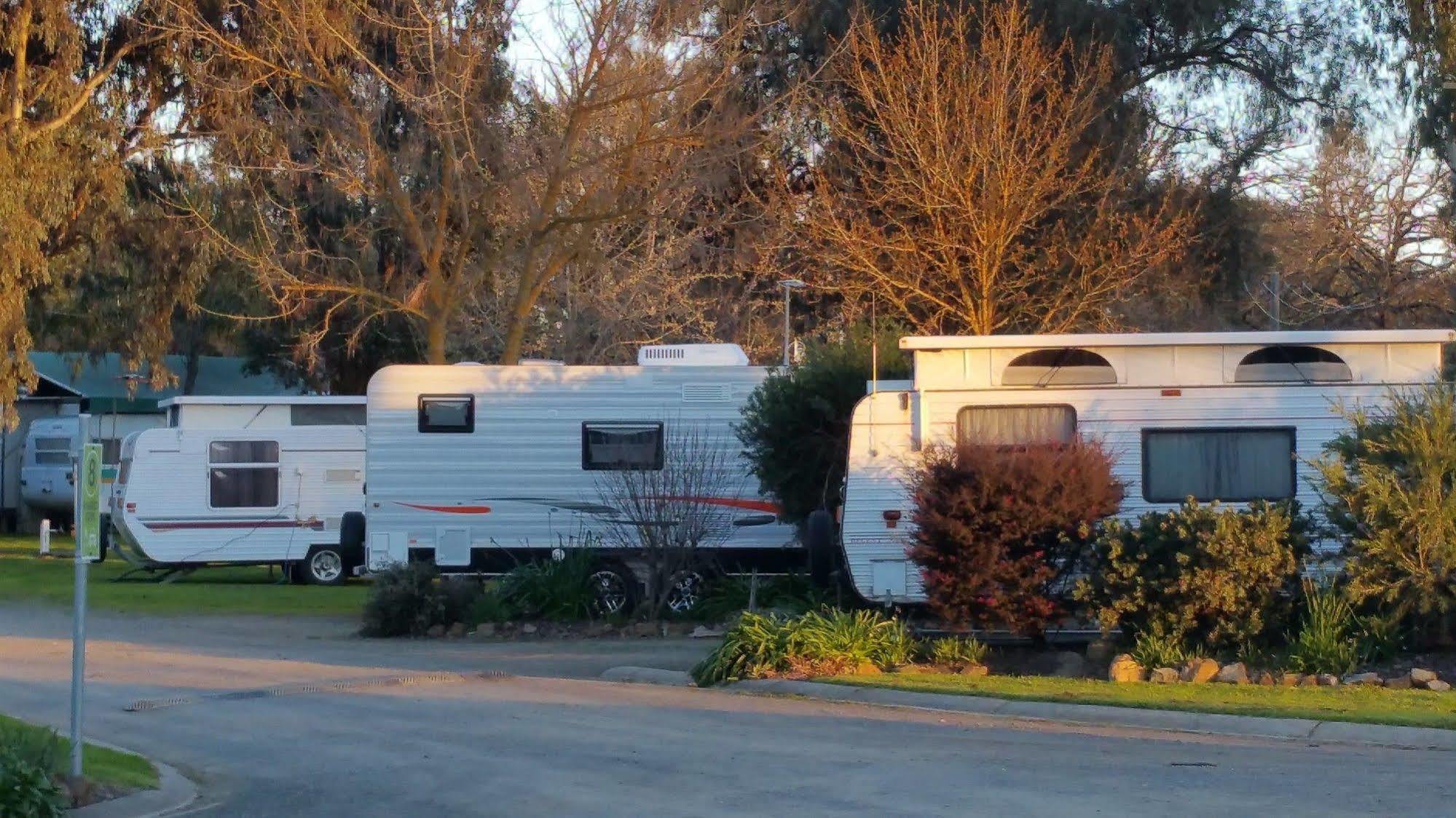 Yea Riverside Caravan Park Hotel Exterior photo