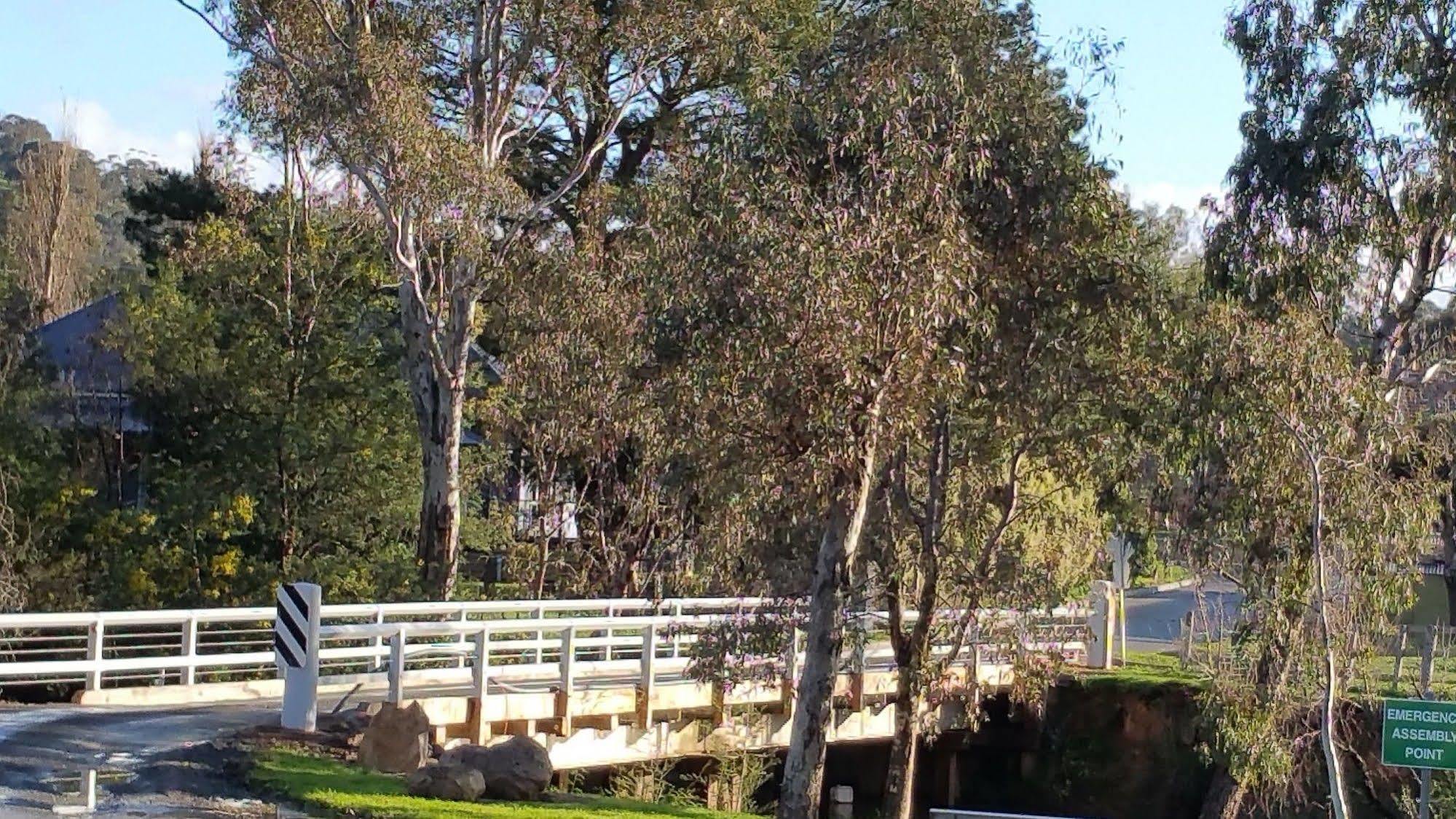 Yea Riverside Caravan Park Hotel Exterior photo