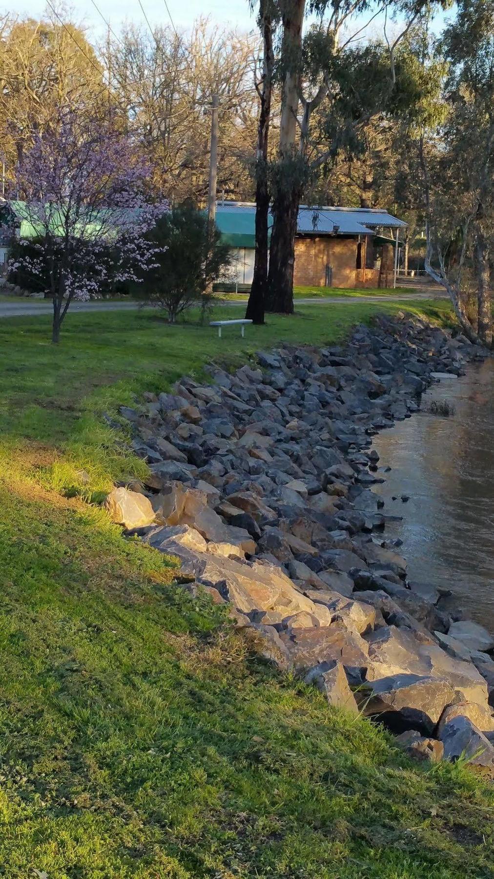 Yea Riverside Caravan Park Hotel Exterior photo